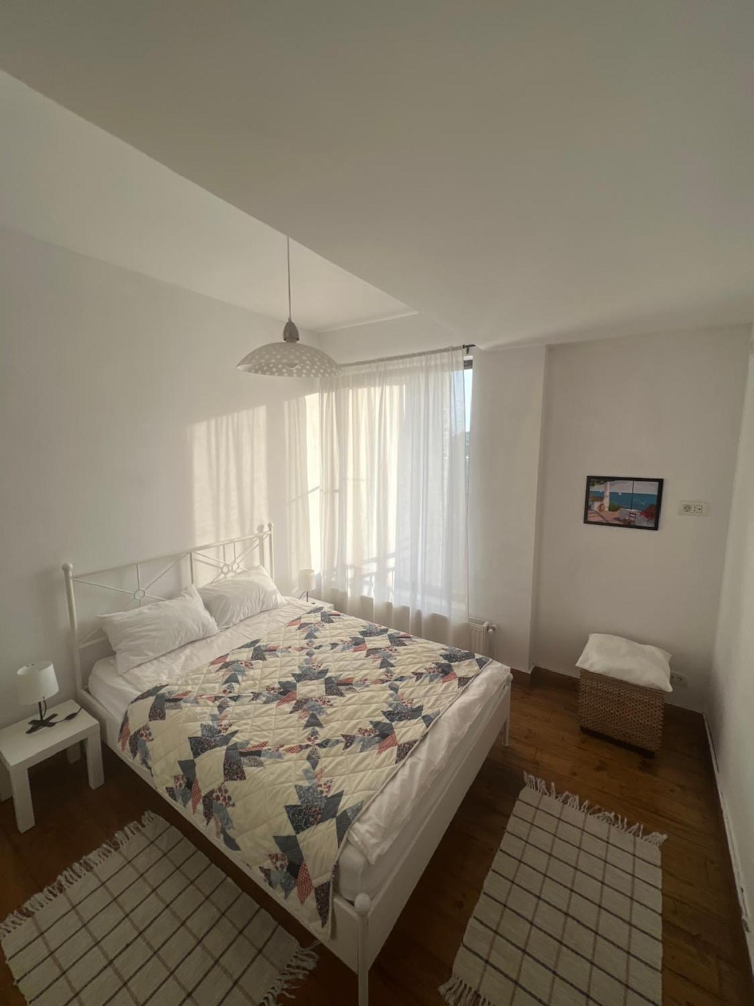 Lovely Apartment In Villa In בוקרשט מראה חיצוני תמונה
